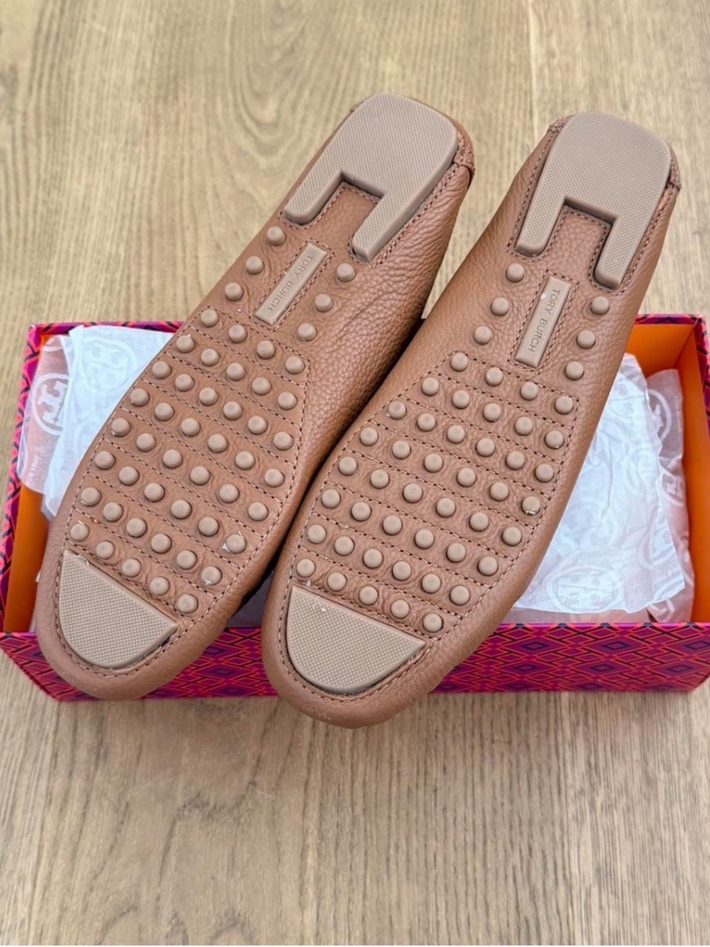 Tory Burch Lowell 2 Driver Tumbled Leather Loafer - Picture 2 of 5